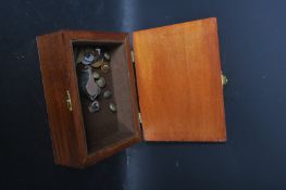 COLLECTION OF VINTAGE 20TH CENTURY RAILWAY RELATED CURIOS