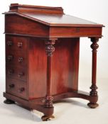 19TH CENTURY VICTORIAN MAHOGANY DAVENPORT DESK
