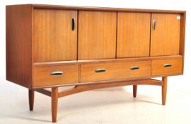 RETRO VINTAGE MID 20TH CENTURY TEAK WOOD SIDEBOARD