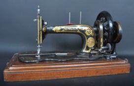 1920S SINGER SEWING MACHINE