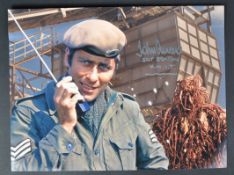 DOCTOR WHO - JOHN LEVENE - SIGNED 16X12