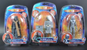 DOCTOR WHO - CHARACTER OPTIONS - ENEMY ACTION FIGURES