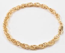 GOLD CHAIN BRACELET WITH LOBSTER CLASP