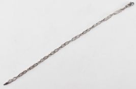 HALLMARKED 9CT WHITE GOLD BRACELET