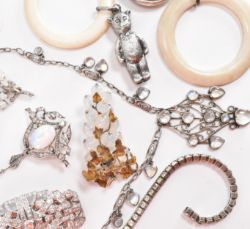 Antique & Vintage Jewellery, Watch, Gold  & Silver Auction