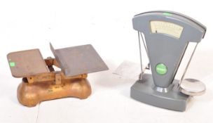 TWO PAIRS OF VINTAGE RETRO AVERY GROCERS SHOP SCALES