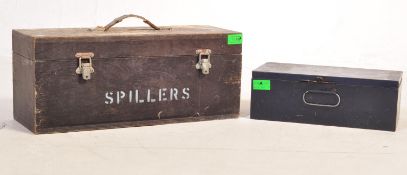 RETRO METAL FIRST AID BOX & SPILLERS BOX