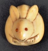 19TH CENTURY JAPANESE CROUCHING HARE OJIME BEAD