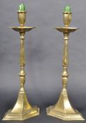 PAIR OF EARLY 20TH CENTURY BRASS CANDLESTICKS