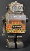VINTAGE JAPANESE HORIKAWA MADE TIN PLATE BATTERY OPERATED ROBOT