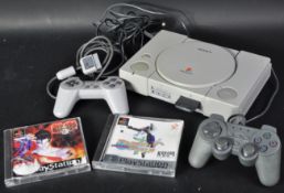 RETRO GAMING - ORIGINAL SONY PLAYSTATION ONE CONSOLE & GAMES