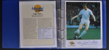 FOOTBALL AUTOGRAPHS - FOOTBALL GREATS - OFFICIAL ALBUM