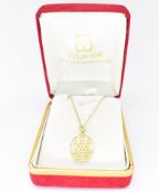 GOLD CHINESE PENDANT NECKLACE