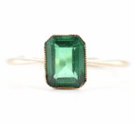 HALLMARKED 9CT GOLD & GREEN STONE RING