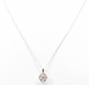 18CT WHITE GOLD & DIAMOND PENDANT NECKLACE