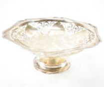 WALKER & HALL ART DECO SILVER HALLMARKED TAZZA DISH