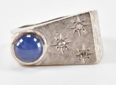 WHITE GOLD STAR SAPPHIRE & DIAMONDS DRESS RING