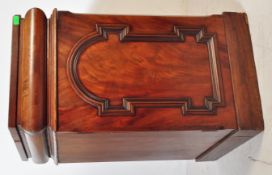 19TH CENTURY VICTORIAN MAHOGANY PEDESTAL CABINET