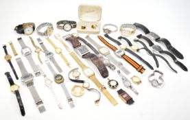 SELECTION OF VINTAGE WRIST WATCHES