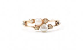 VINTAGE GOLD DIAMOND & PEARL RING