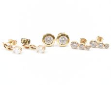 GROUP OF VINTAGE 9CT GOLD STUD EARRINGS.
