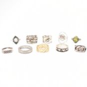 COLLECTION OF SILVER & WHITE METAL RINGS