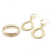 GROUP OF GOLD JEWELLERY