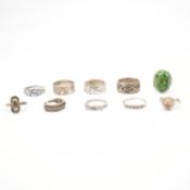 COLLECTION OF SILVER & WHITE METAL RINGS