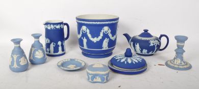 COLLECTION OF VINTAGE 20TH CENTURY WEDGWOOD JASPERWARE