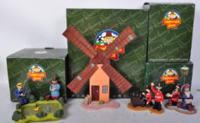 CAMBERWICK GREEN – ROBERT HARROP – X4 FIGURINES / STATUES