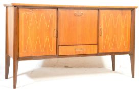 RETRO VINTAGE 20TH CENTURY EVEREST TEAK SIDEBOARD