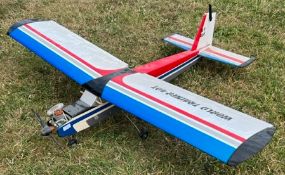 LARGE SCALE RC RADIO CONTROLLED MODEL PLANE