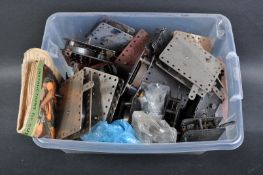 MECCANO - LARGE COLLECTION OF VINTAGE CLOCKWORK MOTORS