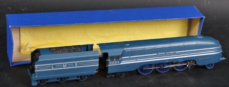 HORNBY 00 GAUGE MODEL RAILWAY TRAINSET LOCOMOTIVE