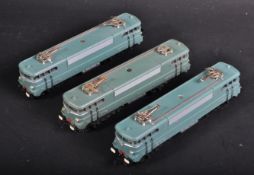 COLLECTION OF VINTAGE HORNBY ACHO 00 GAUGE MODEL RAILWAY PANTOGRAPHS