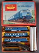 VINTAGE HORNBY TRI-ANG 00 GAUGE MODEL RAILWAY TRAINSET