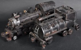 LARGE SCALE TIN PLATE MODEL LOCOMOTIVE & TENDER