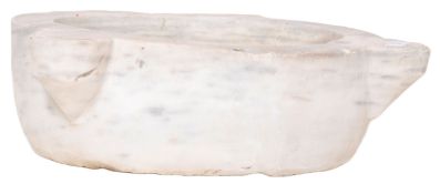 19TH CENTURY ECCLESIASTICAL WHITE MARBLE FONT