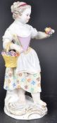 19TH CENTURY MEISSEN PORCELAIN FIGURINE