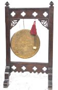 19TH CENTURY VICTORIAN OAK DINNER GONG