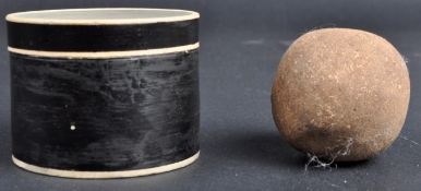 19TH CENTURY BEZOAR STONE IN BOX