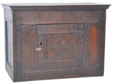 18TH CENTURY GEORGE III OAK WALL CUPBOARD