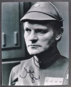 STAR WARS - JULIAN GLOVER (GENERAL VEERS) - SIGNED 8X10
