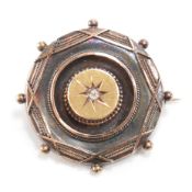 VICTORIAN 19TH CENTURY MOURNING BROOCH