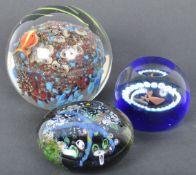 TWO VINTAGE 20TH CENTURY GLASS PAPERWEIGHTS
