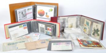 LARGE COLLECTION OF VINTAGE 20TH CENTURY CIGARETTE CARDS AND MORE