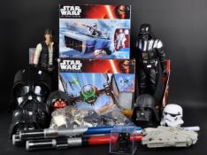 STAR WARS - COLLECTION OF ASSORTED MEMORABILIA / TOYS