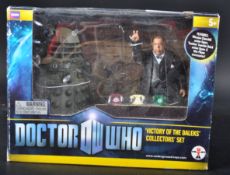 DOCTOR WHO - UT TOYS - VICTORY OF THE DALEKS ACTION FIGURES