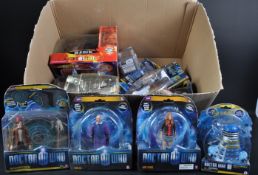 DOCTOR WHO - CHARACTER OPTIONS - ACTION FIGURES