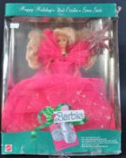 VINTAGE 1990 MATTEL ' HAPPY HOLIDAYS ' BARBIE DOLL